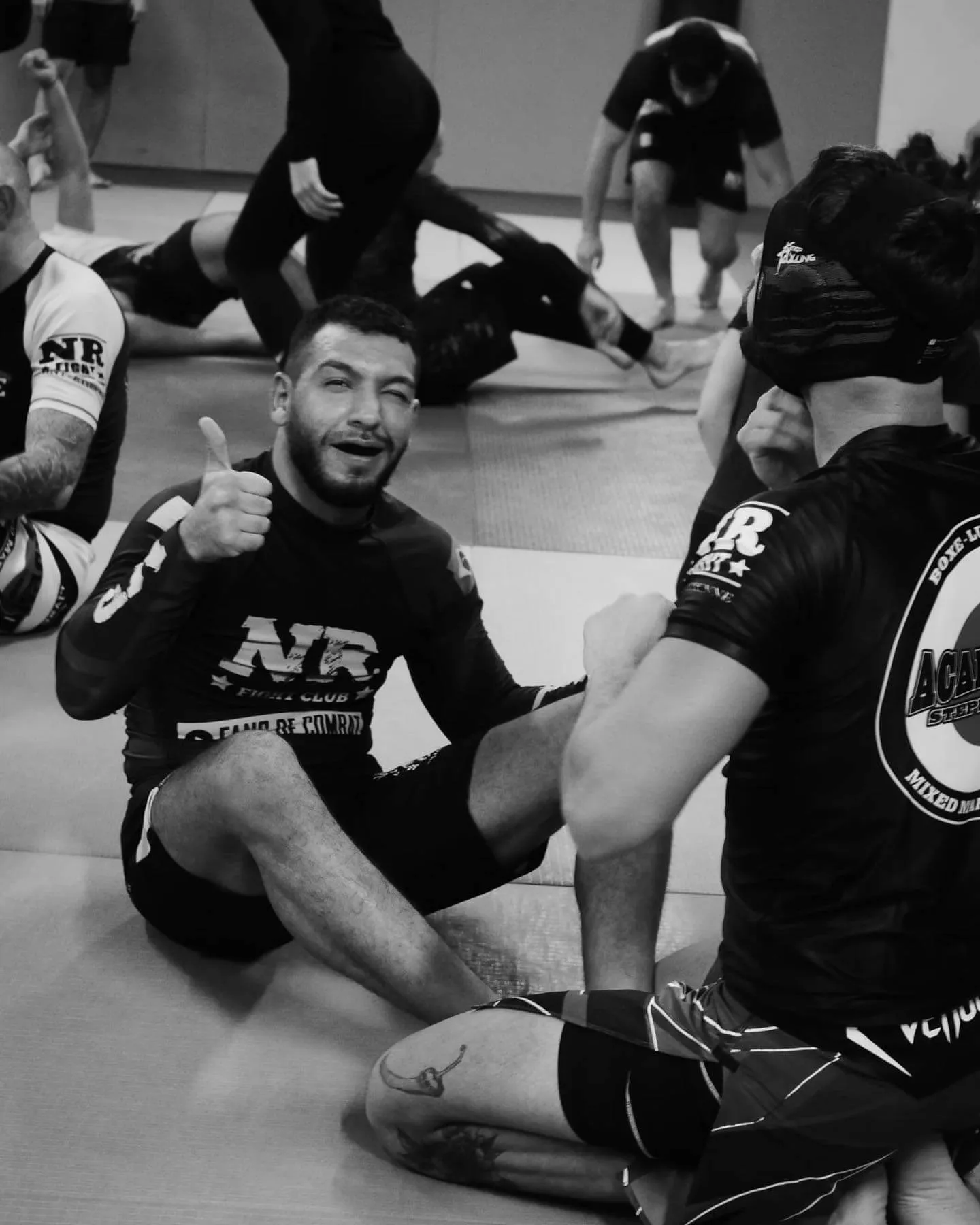 Groupe d'athlètes pendant une séance de Cross Training